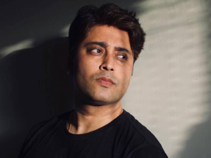 Actor Rahul Vohra died due to Coronavirus wrote on Facebook Now I have lost courage before death ANN एक्टर राहुल वोहरा का कोरोना से निधन, मौत से पहले फेसबुक पर लिखा था- अब हिम्मत हार चुका हूं