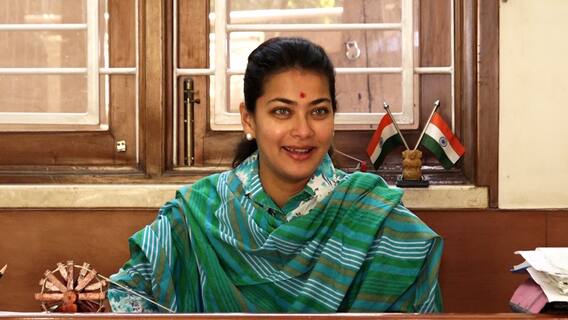 Mother's Day Special : माझी माऊली : प्रणिती शिंदे यांनी व्यक्त केल्या आईबद्दलच्या भावना!