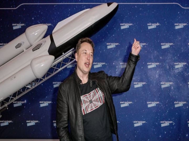Space X announces Doge-1 mission to moon next year says CEO Elon Musk நிலவுக்கு  கிரிப்டோகரன்சியை எடுத்துச்செல்லும் எலோன் மஸ்கின் Space X..