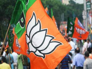 ગુજરાતની કઈ પાલિકાના ભાજપના બે કાઉન્સિલરોને હોદ્દા પરથી સસ્પેન્ડ કરવાનો થયો હુકમ?