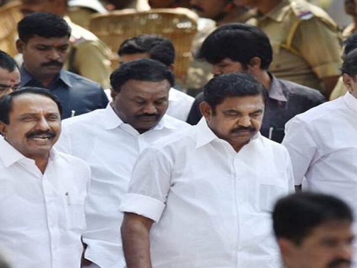 AIADMK Opposition Leader: எதிர்க்கட்சித் தலைவராக எடப்பாடி பழனிசாமி  தேர்வான கடிதம் சட்டமன்ற செயலரிடம் ஒப்படைப்பு