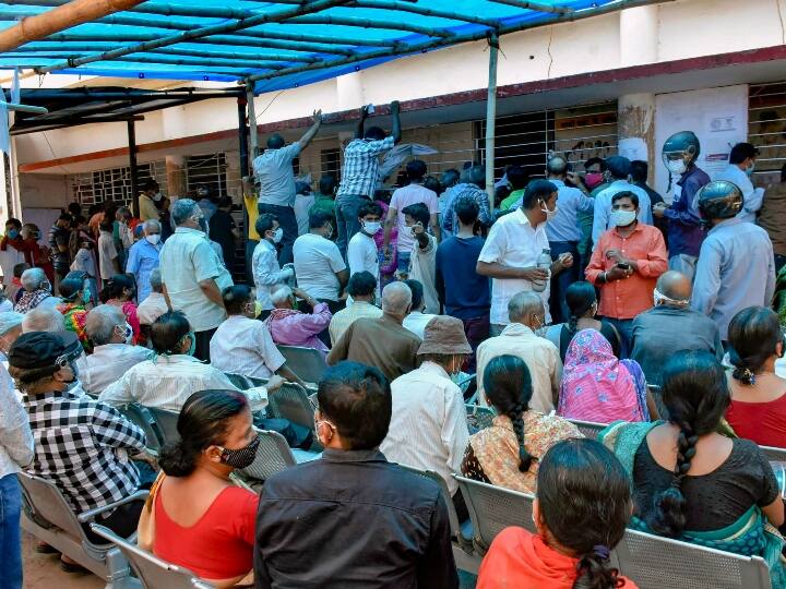 किस राज्य के पास कितनी वैक्सीन की डोज बची है, एक क्लिक में पढ़ें पूरी जानकारी किस राज्य के पास कितनी वैक्सीन की डोज बची है, एक क्लिक में पढ़ें पूरी जानकारी