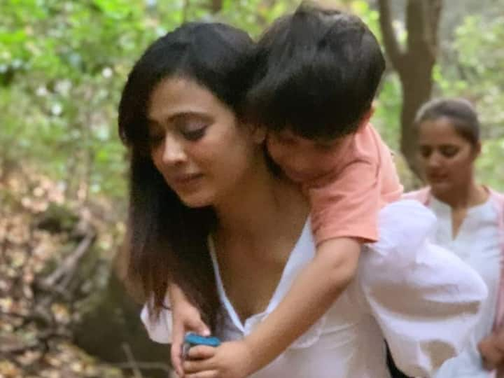 'My Child Is Scared Of Him': Shweta Tiwari Accuses Abhinav Kohli Of 'Physical Abuse', Shares CCTV Footage