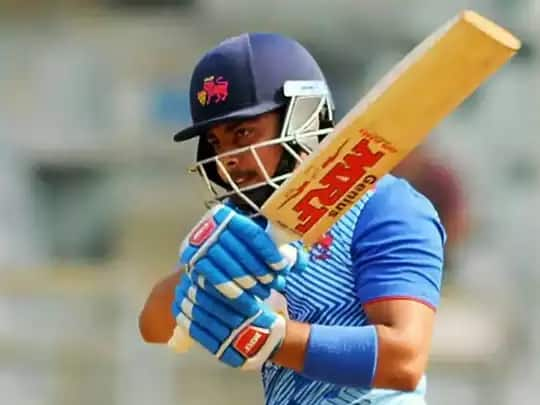 why prithvi shaw was not selected for england tour, here is best reason જોરદાર ફોર્મ છતાં પૃથ્વી શૉને આ વિચિત્ર કારણોસર ઇંગ્લેન્ડ ટૂરમાંથી કરી દેવાયો છે બહાર, જાણીને તમે પણ ચોંકી જશો