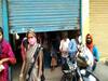 Bihar Lockdown: कैमूर में नौ दुकानों को किया गया सील, नियमों का उल्लंघन कर बेच रहे थे सामान