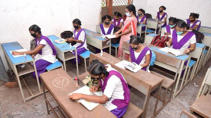Gujarat Board HSC exam will start in 1st July 2021, Govt give 25 days time to critical situations of students અનિવાર્ય સંજોગોમાં ધોરણ-12ની પરીક્ષા ન આપી શકનાર વિદ્યાર્થીઓ મુદ્દે રૂપાણી સરકારે શું લીધો મોટો નિર્ણય?