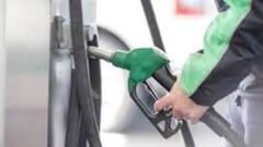 Petrol-Diesel Price Hike: মূল্যবৃদ্ধির আশঙ্কা বাড়িয়ে রেকর্ড দাম পেট্রোলের, বাড়ল ডিজেলের দামও