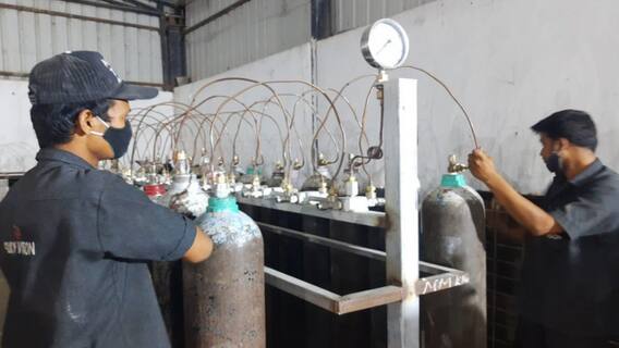 Lockdown की 'कैद' से जीतेगी जिंदगी? | नमस्ते भारत