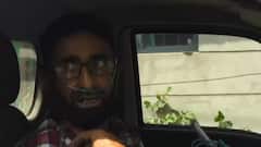 Srinagar Corona Crisis: Asthma patient supplies oxygen cylinder