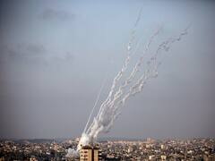 रॉकेट हमलों के बाद इजराइल ने हवाई हमले से दिया जवाब, 20 की मौत