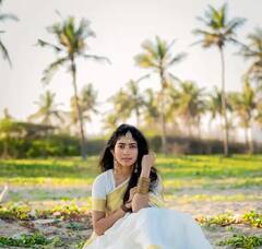 Sai Pallavi Photo : उफ् तेरी अदा...सिंपल-डिंपल दिसणाऱ्या 'मलर' च्या स्माईलने चुकतो लाखोंच्या काळजाचा ठोका