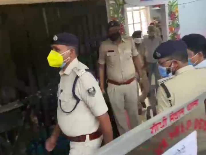 बिहारः मधेपुरा की पुलिस पप्पू यादव को हिरासत में लेने के लिए पहुंची पटना, जानिए क्या है पूरा मामला