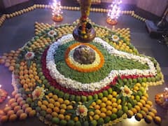 सिंधुदुर्गातील कुणकेश्वर चरणी देवगड हापुसची आरास, पहा फोटो