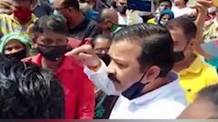 Ulhasnagar : भाजप आमदार गणपत गायकवाडांची लसीकरण केंद्रावर कर्मचाऱ्यांना शिवीगाळ