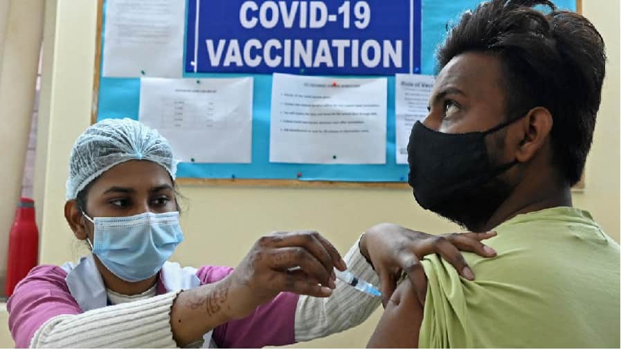 'Slots Booked For Second Dose Of Covishield To Remain Valid On CoWIN,' Clarifies Centre 'Slots Booked For Second Dose Of Covishield To Remain Valid On CoWIN,' Clarifies Centre