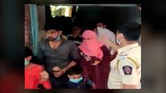 उल्हासनगरमध्ये दुकानावर कारवाई, शटर बंद करुन कपड्यांची विक्री, दुकानात 60 पेक्षा जास्त ग्राहक