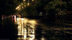 কলকাতা, হাওড়ার বজ্র-বিদ্যুৎ-সহ বৃষ্টি