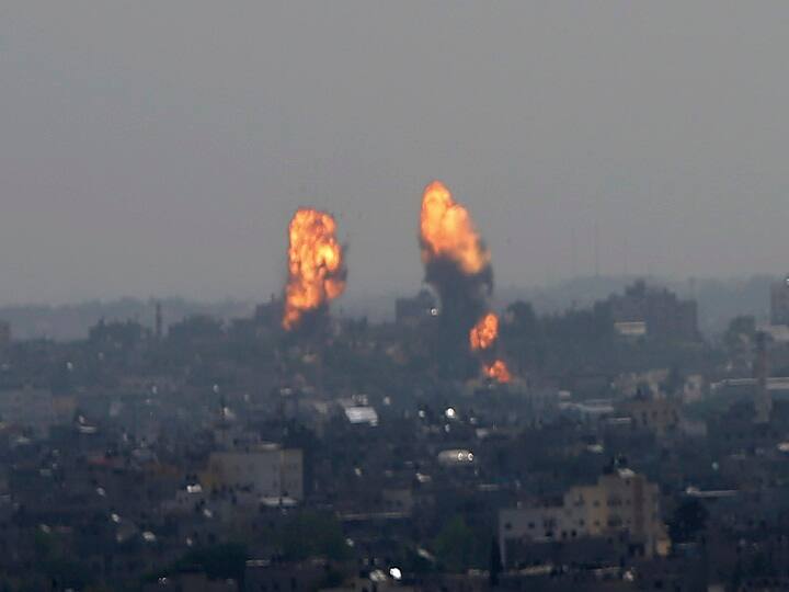 Clashes between Israel and Palestine, several rockets fired at Gaza Strip इजरायल और फिलिस्तीन के बीच फिर टकराव, गाजा पट्टी पर कई ताबतोड़ राकेट दागे गए