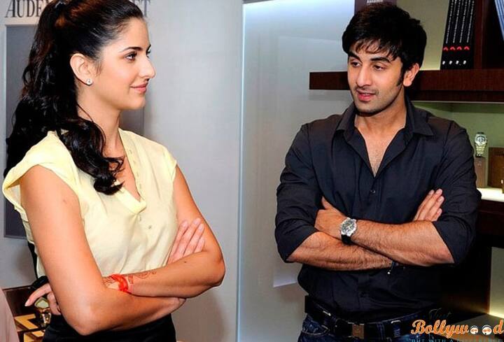 कैटरीना के साथ रणबीर का रिश्ता तकरीबन छह साल टिका. दोनों लिव इन में रहे. इस दौरान इनकी बॉन्डिंग काफी बेहतरीन हो गई थी. एक इंटरव्यू में रणबीर ने कहा था कि वह कैटरीना के लिए अपनी जान भी दे सकते हैं.