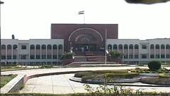 राजकीय नेत्याने जाहीर कार्यक्रम करु नये असे आदेश जारी करावे लागतील : मुंबई उच्च न्यायालय