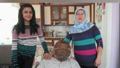 नवऱ्याला पिंजऱ्यासारखं हेल्मेट घालून चावी पत्नीकडे, धुम्रपान व्यसन सोडण्यासाठी अनोखी शक्कल