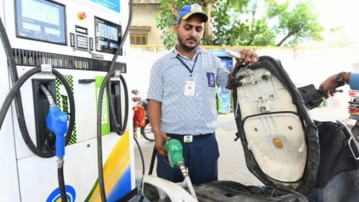 After a two-day break, petrol-diesel prices skyrocketed again today, crossing the Rs 93 mark in this city of Gujarat બે દિવસના વિરામ બાદ આજે ફરી પેટ્રોલ-ડિઝલના ભાવમાં ભડકો, ગુજરાતના આ શહેરમાં ભાવ 93 રૂપિયાને પાર