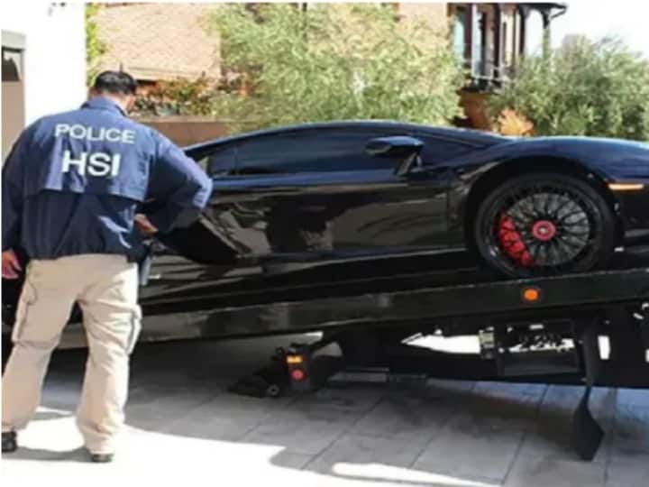 Southern California man takes loan from covid Relief Fund buys luxury cars अमेरिका: दक्षिणी कैलिफोर्निया के शख्स ने कोविड रिलीफ फंड से लिया ₹36 करोड़ का लोन, खरीदी लग्जरी गाड़ियां