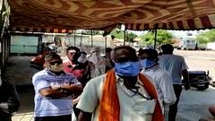 COVID -19 Vaccination : यवतमाळ जिल्ह्यात लसीकरण सुरु ; 45 वर्षांवरील व्यक्तींना कोविशील्डचं लसीकरण