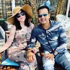 PHOTO | राहुल महाजनच्या तिसऱ्या पत्नीचा ग्लॅमरस अंदाज, चाहते घायाळ