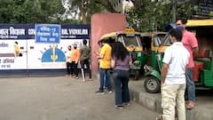 Delhi: Why people are preferring Covaxin over Covishield? | Ground Report