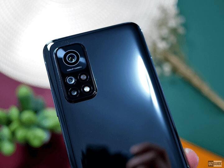 Mi 10T Pro- જો બજેટ ઓછુ હોય તો શ્યાઓમીનો આ ફોન સારો ઓપ્શન બની શકે છે. ફોનમાં 108 MPનો ક્વાડ રિયર કેમેરા અને 20 મેગાપિક્સલનો સેલ્ફી કેમેરો મળી રહ્યો છે. આ ફોનની કિંમત લગભગ 39,999 રૂપિયા છે.