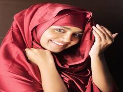 ஈத் முபாரக்.. நடிகை அனுபமா பரமேஸ்வரன், பூர்ணா ஃபோட்டோ ஷூட்!