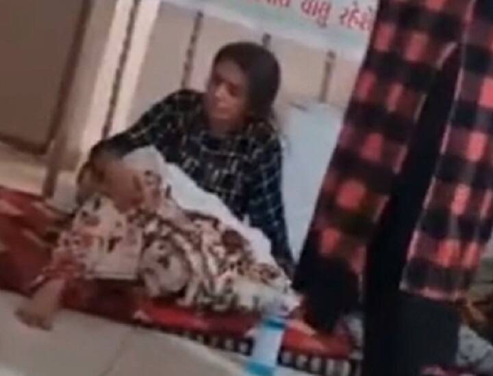 NCP leader Reshma Patel oxygen level down due to hunger strike, doctor advice to covid test Rajkot : આમરણાંત ઉપવાસ કરી રહેલી રેશ્મા પટેલની તબિયત લથડી, કોરોના ટેસ્ટ માટે કર્યો ઇનકાર, ઓક્સિજન લેવલ કેટલુંં આવ્યું?