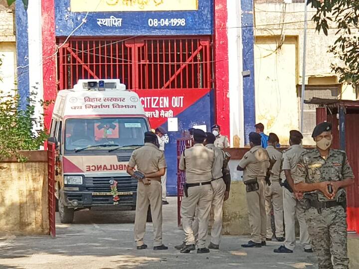 Former MP Pappu Yadav admitted in DMCH from Virpur jail with tight security after his health deteriorates ann बिहारः पूर्व सांसद पप्पू यादव की तबीयत बिगड़ी, कड़ी सुरक्षा के बीच वीरपुर जेल से भेजा गया DMCH