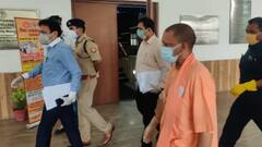 10 घंटे...तीन जिले और CM Yogi का ताबड़तोड़ दौरा, Corona काल में जानी जमीनी हकीकत | Mudde Ki Baat