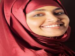 ஈத் முபாரக்.. நடிகை அனுபமா பரமேஸ்வரன், பூர்ணா ஃபோட்டோ ஷூட்!