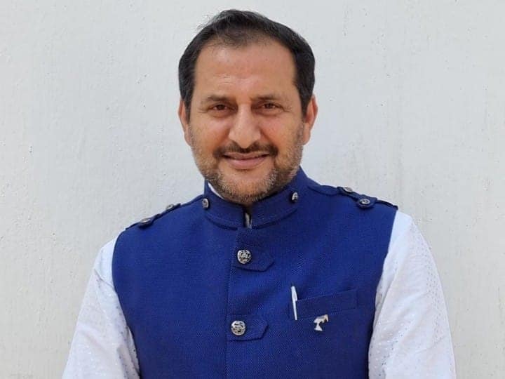 Minister Neeraj Kumar Bablu Gave A Gift To The People Of The Area During  The Corona Crisis, Said - Will Not Let The Problem Happen ANN | मंत्री नीरज  कुमार बबलू ने