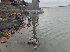 बिहार: बक्सर के बाद अब पटना में गंगा में बह रहे शव, अधिकारियों ने पूरे मामले में साधी चुप्पी