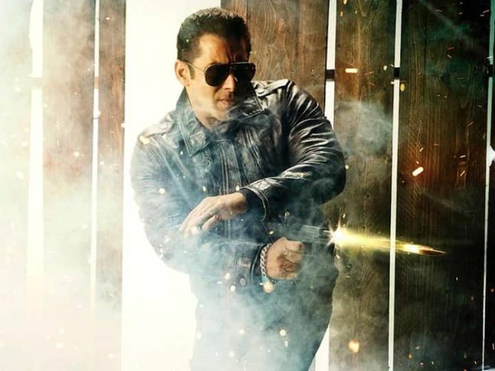 Salman Khan 'Radhe: Your Most Wanted Bhai' Smashes Records, Becomes The Most Watched Film On Day One Salman Khan's 'Radhe' Smashes Records, Becomes The Most Watched Film On Day One Across All Platforms