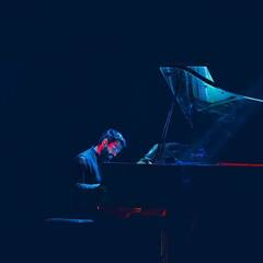 ’ரகிட ரகிட ரகிட.. ஹூ.. ஹேப்பி பர்த்டே இசை அசுரா..’