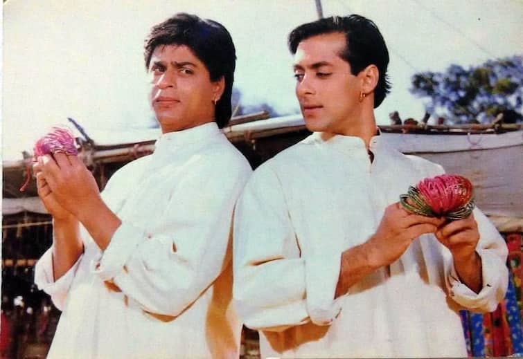 SRK और Salman Khan की फिल्म 'करण-अर्जुन' के लिए एक गाने को ज़बरदस्ती करवाया गया था रिकॉर्ड, क्या आप जानते हैं कौन सा सॉन्ग था वो?