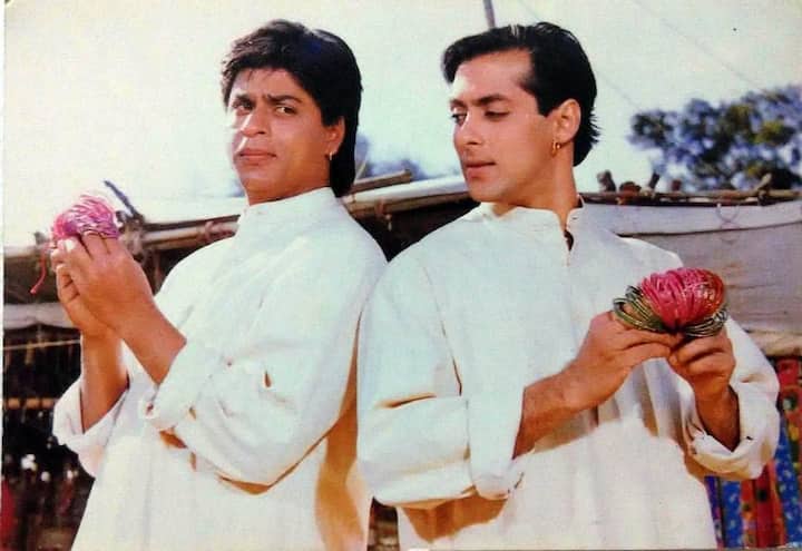 when rakesh roshan record one song for salman khan shahrukh khan film karan arjun forcefully SRK और Salman Khan की फिल्म 'करण-अर्जुन' के लिए एक गाने को ज़बरदस्ती करवाया गया था रिकॉर्ड, क्या आप जानते हैं कौन सा सॉन्ग था वो?