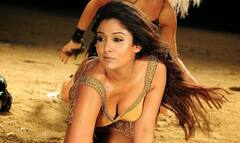 नयनतारा की इन थ्रोबैक फोटोज ने बढ़ाया इंटरनेट का पारा, गलैमरस अंदाज ने उड़ाए फैन्स के होश