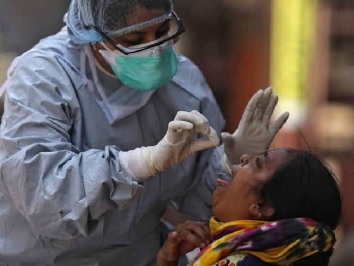 Bihar: Villagers not conducting corona test due to fear, many misconceptions about vaccination ann बिहार: डर की वजह से कोरोना जांच नहीं करा रहे ग्रामीण, टीकाकरण को लेकर भी कई भ्रांतियां