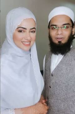 Eid 2021: शौहर अनस के साथ दिखीं Sana Khan तो Dipika Kakar ने पति शोएब के साथ इस अंदाज में कहा - ईद मुबारक, देखें तस्वीरें