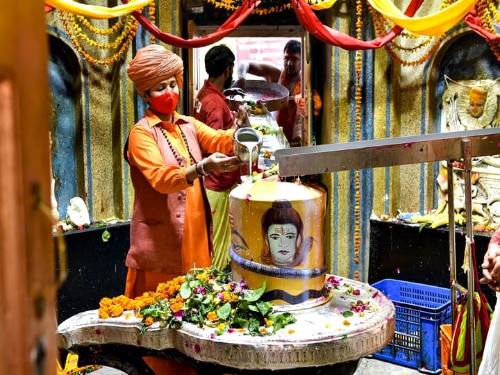 Uttarakhand: Yamunotri Shrine Opens Sans Devotees, First Puja Performed On Behalf Of PM Modi Uttarakhand: Yamunotri Shrine Opens Sans Devotees, First Puja Performed On Behalf Of PM Modi