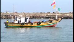 Cyclone Tauktae : ताऊते चक्रीवादळाचा कोकण किनारपट्टीला धोका, मच्छिमारांना समुद्रातून परतण्याचं आवाहन