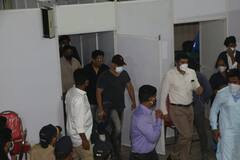 फैंस से किया वादा पूरा कर कोरोना वैक्सीन की दूसरी डोज़ लगवाने पहुंचे Salman Khan, भाईजान को देख खुश हुए फैेंस