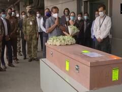 इजराइल में रॉकेट हमले में जान गंवाने वाली सौम्या संतोष का पार्थिव शरीर भारत लाया गया, केरल में होगा अंतिम संस्कार  