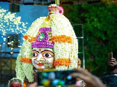 COVID spread gudiyatham sirasu festival celebrated in humble way தாய் தலையை கொய்த பரசுராமின் பாசபோராட்டத்தை வெளிப்படுத்தும் கெங்கையம்மன் வைகாசி விழா